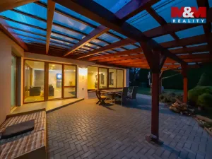 Prodej rodinného domu, Lechovice, 280 m2