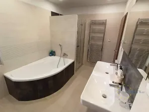 Pronájem rodinného domu, Vyžlovka, U Pískovny, 142 m2