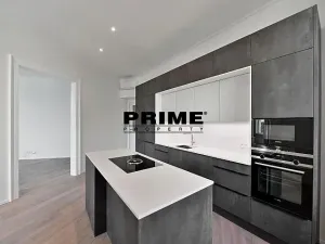 Pronájem bytu 3+1, Praha - Vinohrady, náměstí Jiřího z Poděbrad, 139 m2