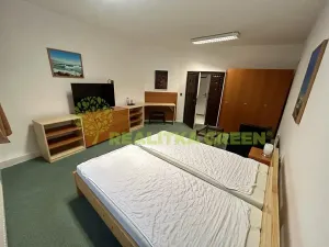 Pronájem bytu 2+kk, Vizovice, Lázeňská, 65 m2