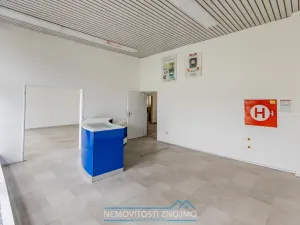 Pronájem obchodního prostoru, Znojmo, Uhelná, 450 m2