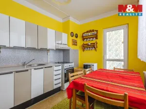 Prodej bytu 3+1, Cvikov - Cvikov II, Sídliště, 67 m2