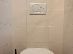 Prodej bytu 3+kk, Zbuzany, Lomená, 72 m2