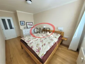 Prodej bytu 3+1, Praha, Hněvkovského, 77 m2