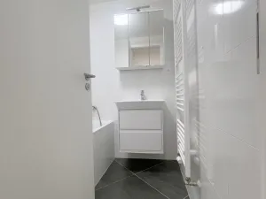 Pronájem bytu 2+kk, Praha - Záběhlice, Klapálkova, 58 m2