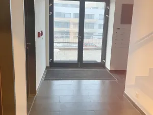 Pronájem bytu 2+kk, Praha - Záběhlice, Klapálkova, 58 m2