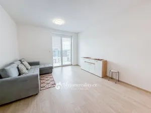 Pronájem bytu 1+kk, Zlín, Pod Hradem I, 31 m2