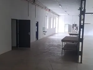 Pronájem obchodního prostoru, Cheb, Pekařská, 400 m2