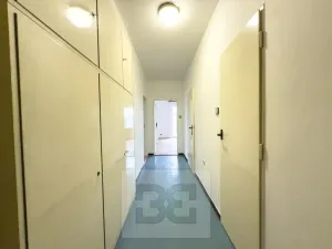 Pronájem bytu 3+1, Praha - Dejvice, Kozlovská, 77 m2