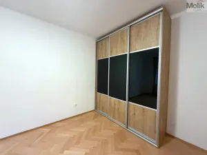 Pronájem bytu 2+1, Teplice, J. V. Sládka, 78 m2