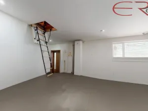 Prodej rodinného domu, Mladá Boleslav - Chrást, 206 m2