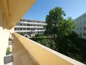 Pronájem bytu 2+kk, Praha, Neveklovská, 45 m2