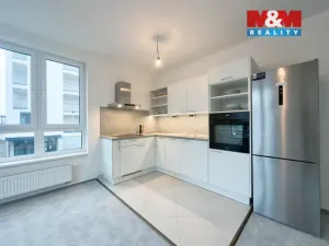 Prodej bytu 1+kk, Praha - Ruzyně, Stočesova, 32 m2