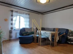 Pronájem bytu 3+1, Horažďovice, Husovo náměstí, 74 m2