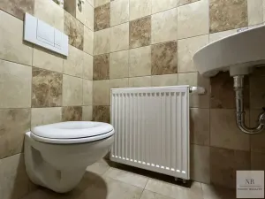 Pronájem bytu 2+kk, Karlovy Vary, Závodu míru, 68 m2