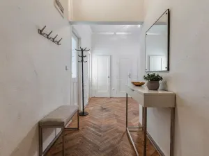 Prodej bytu 3+1, Praha - Bubeneč, Jugoslávských partyzánů, 79 m2