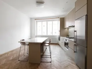 Prodej bytu 3+1, Praha - Bubeneč, Jugoslávských partyzánů, 79 m2