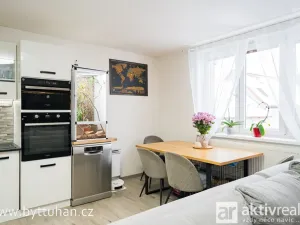 Prodej bytu 3+kk, Tuhaň, 79 m2