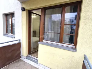 Pronájem bytu 1+kk, Praha - Hostivař, Vladycká, 33 m2