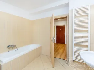 Prodej bytu 3+kk, Dražice, 89 m2