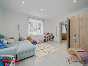 Prodej bytu 3+1, Trutnov - Kryblice, U Kapličky, 121 m2