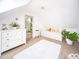 Prodej rodinného domu, Kostomlátky, 5. května, 176 m2