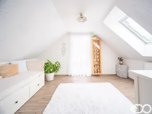 Prodej rodinného domu, Kostomlátky, 5. května, 176 m2