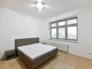 Pronájem bytu 4+kk, Praha - Libeň, Českomoravská, 116 m2