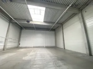 Pronájem obchodního prostoru, Hradec Králové - Slezské Předměstí, Bratří Štefanů, 864 m2