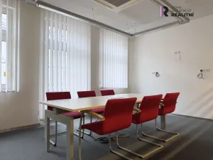 Pronájem kanceláře, Karlovy Vary, T. G. Masaryka, 110 m2