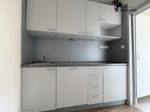 Pronájem kanceláře, Karlovy Vary, T. G. Masaryka, 110 m2