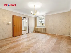 Prodej bytu 4+1, Praha - Malá Strana, Valdštejnská, 117 m2