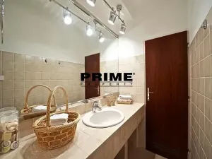 Pronájem kanceláře, Praha - Kunratice, Ke hrádku, 417 m2