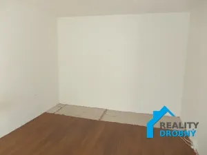 Pronájem bytu 1+1, Děčín, Labská, 37 m2