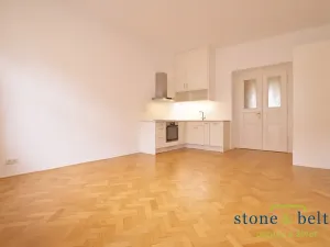 Pronájem bytu 3+kk, Praha - Vinohrady, Varšavská, 76 m2
