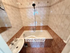 Pronájem bytu 2+1, Zlín - Malenovice, Milíčova, 57 m2