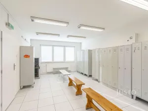 Prodej výrobních prostor, Horní Suchá, Důlní, 1056 m2