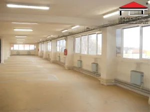 Pronájem skladu, Praha - Horní Počernice, Ve žlíbku, 191 m2