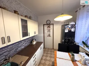 Prodej bytu 3+1, Děčín - Děčín VI-Letná, Krásnostudenecká, 69 m2