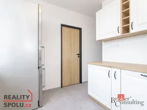 Pronájem bytu 2+1, Opava, Hany Kvapilové, 57 m2