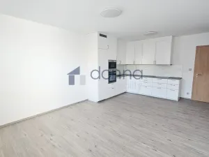 Pronájem bytu 2+kk, Praha, Stočesova, 57 m2