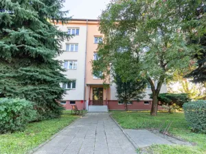 Prodej bytu 3+1, Uherské Hradiště, Průmyslová, 84 m2
