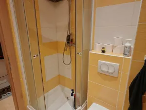 Pronájem bytu 1+1, Liberec, Broumovská, 36 m2