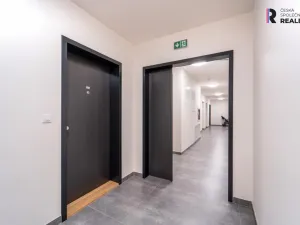 Pronájem bytu 2+kk, Praha - Břevnov, Radimova, 58 m2