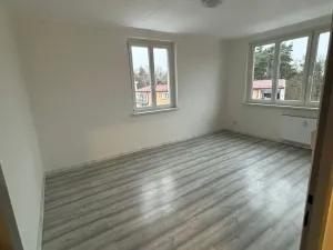 Prodej bytu 3+1, Bukovany, 67 m2