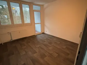 Prodej bytu 3+1, Bukovany, 67 m2