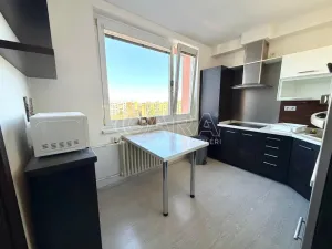 Pronájem bytu 3+1, Praha - Letňany, Bukovecká, 75 m2