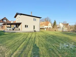 Prodej rodinného domu, Uhersko, 84 m2