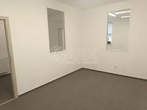 Pronájem kanceláře, Bystřice, Syllabova, 103 m2