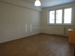 Pronájem bytu 2+1, Praha - Vršovice, Na louži, 55 m2